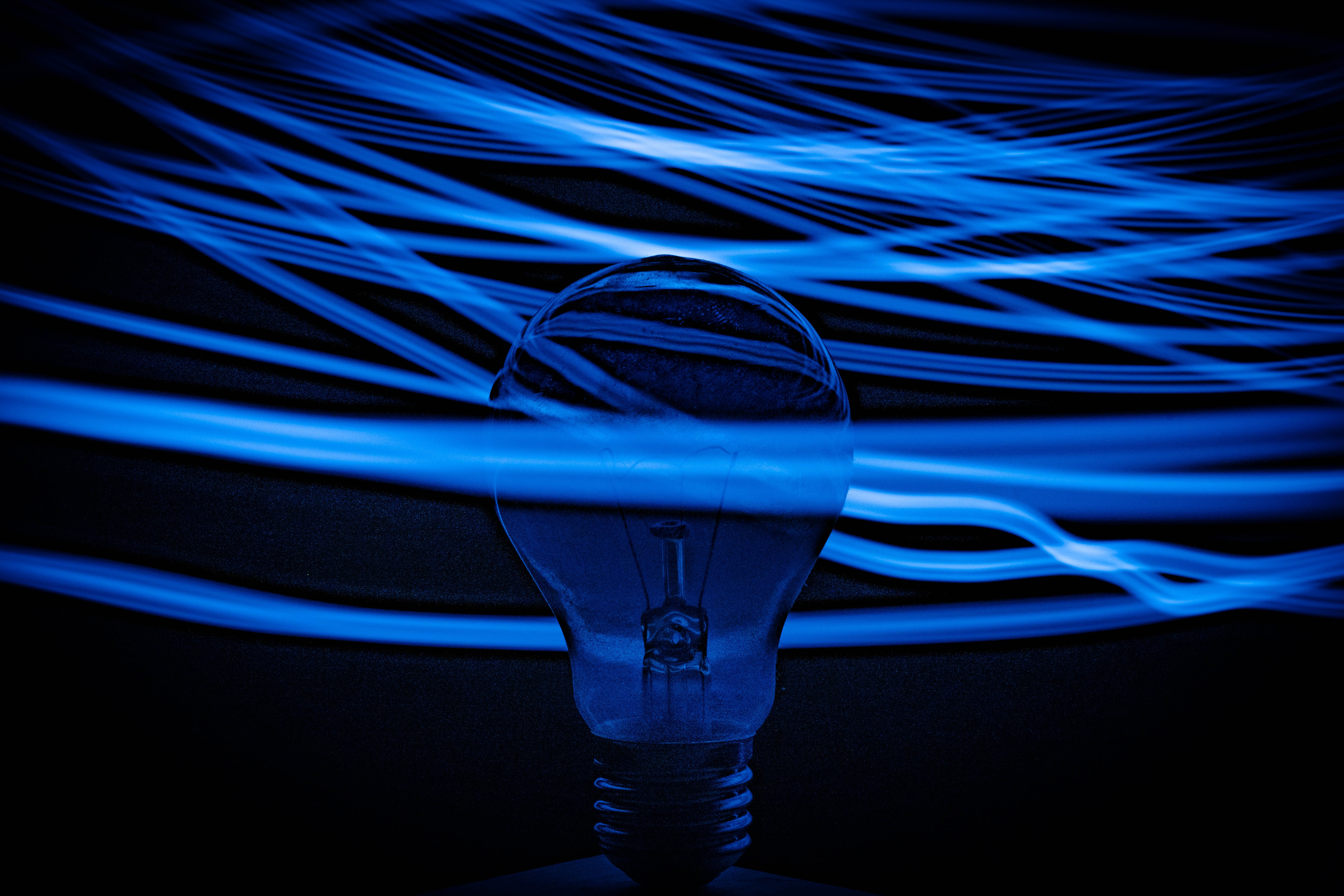 deep blue lines and light bulb