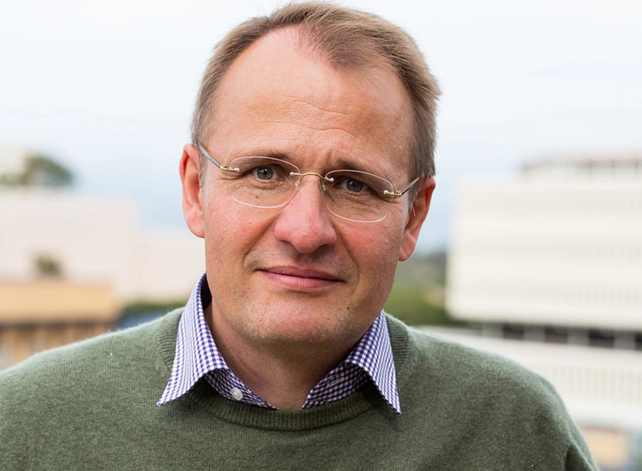 Sven Bernecker