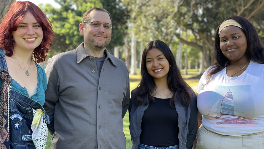 Scott Lerner and a group of first gen students smiling