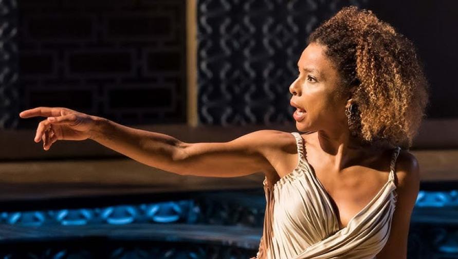 Sophie Okonedo as Cleopatra, National Theatre, 2018