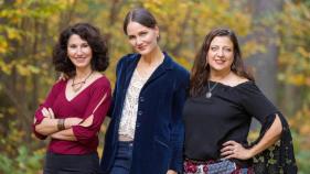 Zulal: an a cappella trio of Armenian-American women