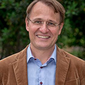 sven bernecker