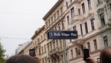 Street sign in Vienna
