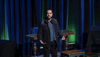 Evan Lugo as Macbeth